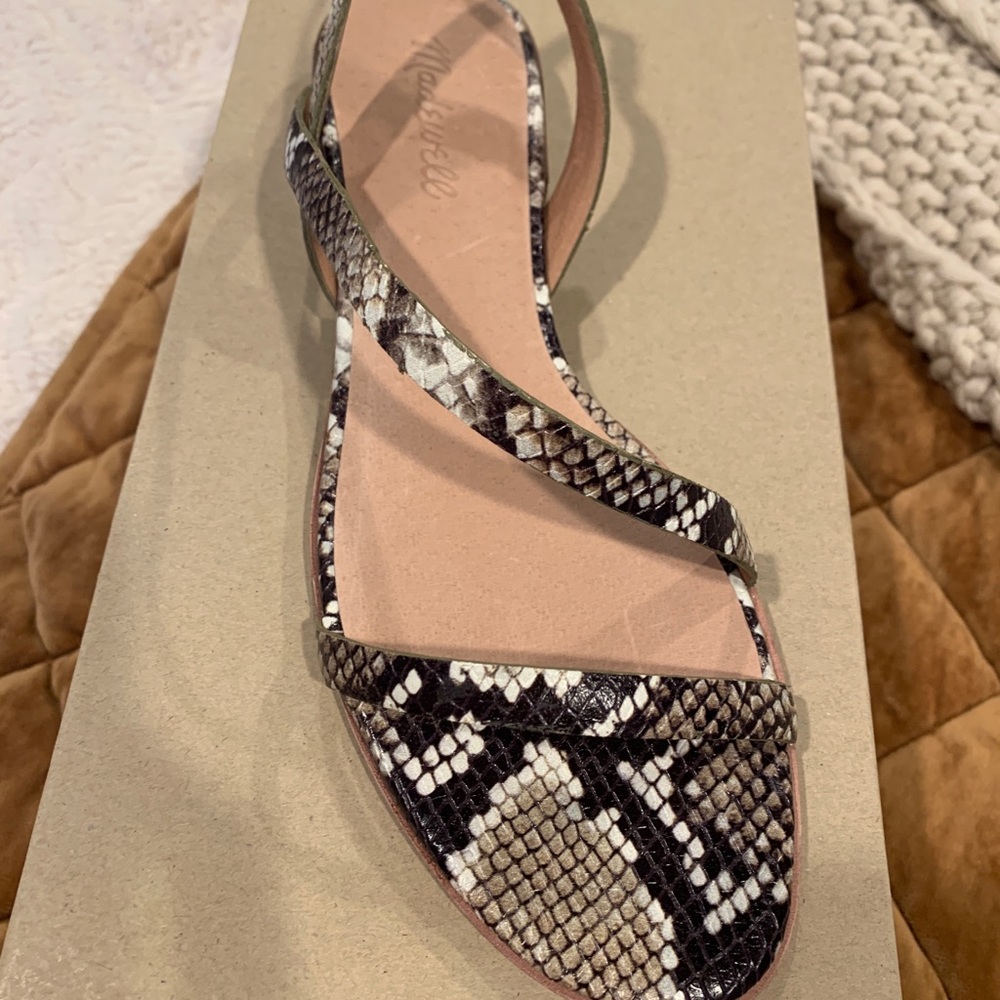 NIB Madewell Asymmetrical Sandals Leather - Picture 2 of 6